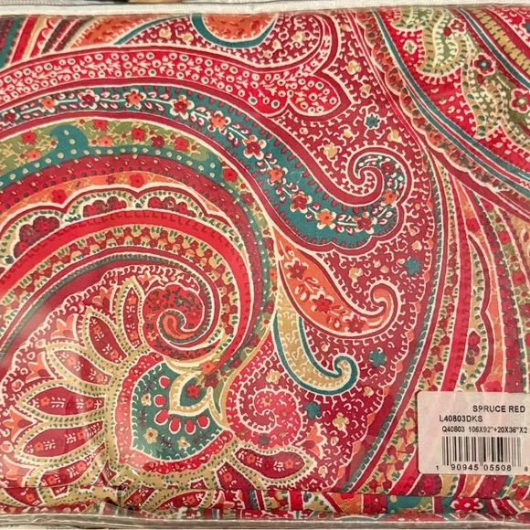 Levtex Home King Duvet Set - Red and Green Paisley - Picture 3 of 3